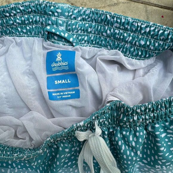 Chubbies Swim Trunks - Whale Shark 🐋🦈 - Picture 3 of 3